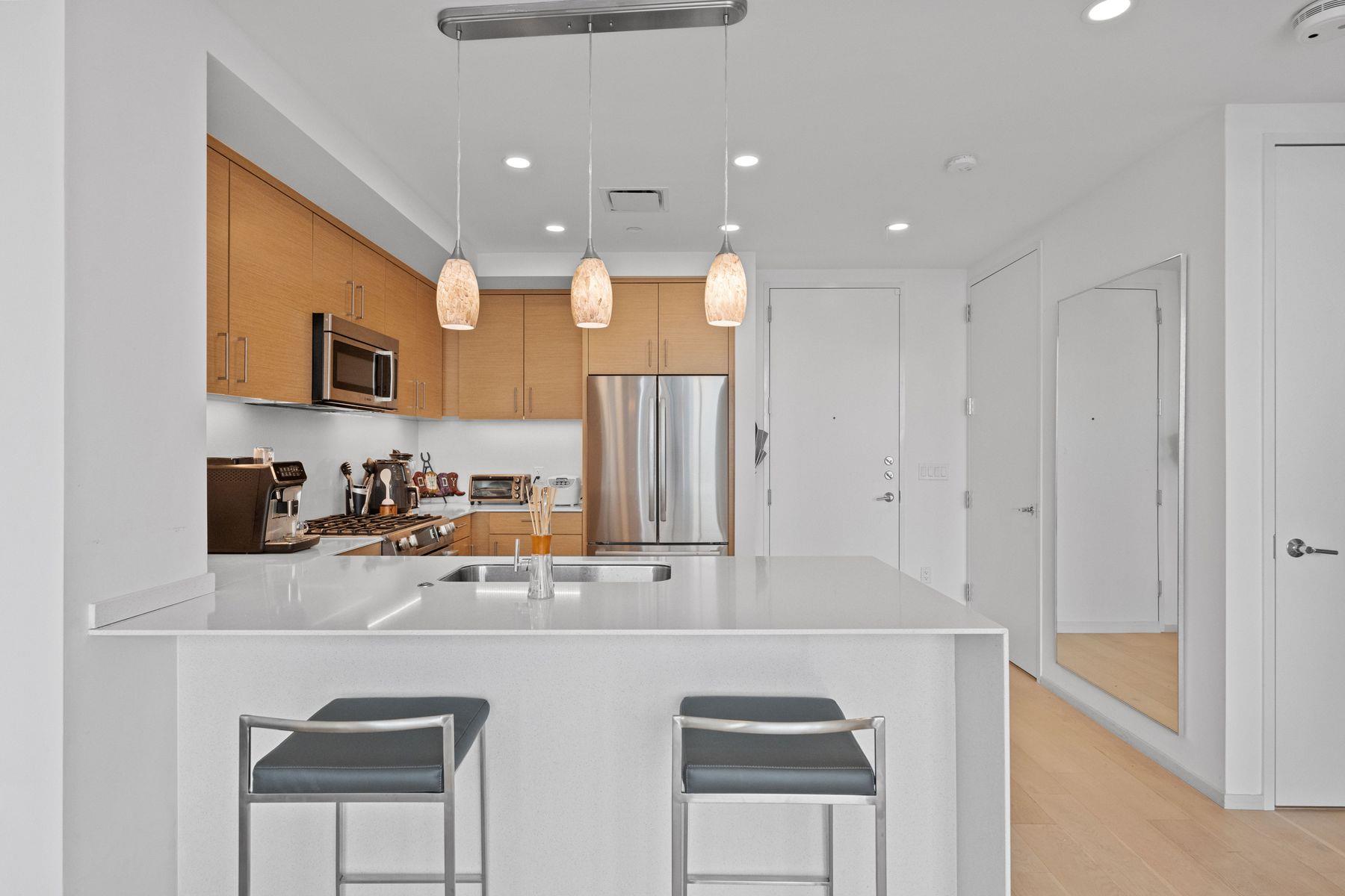 301 West Ave # 2902, Austin, TX 78701