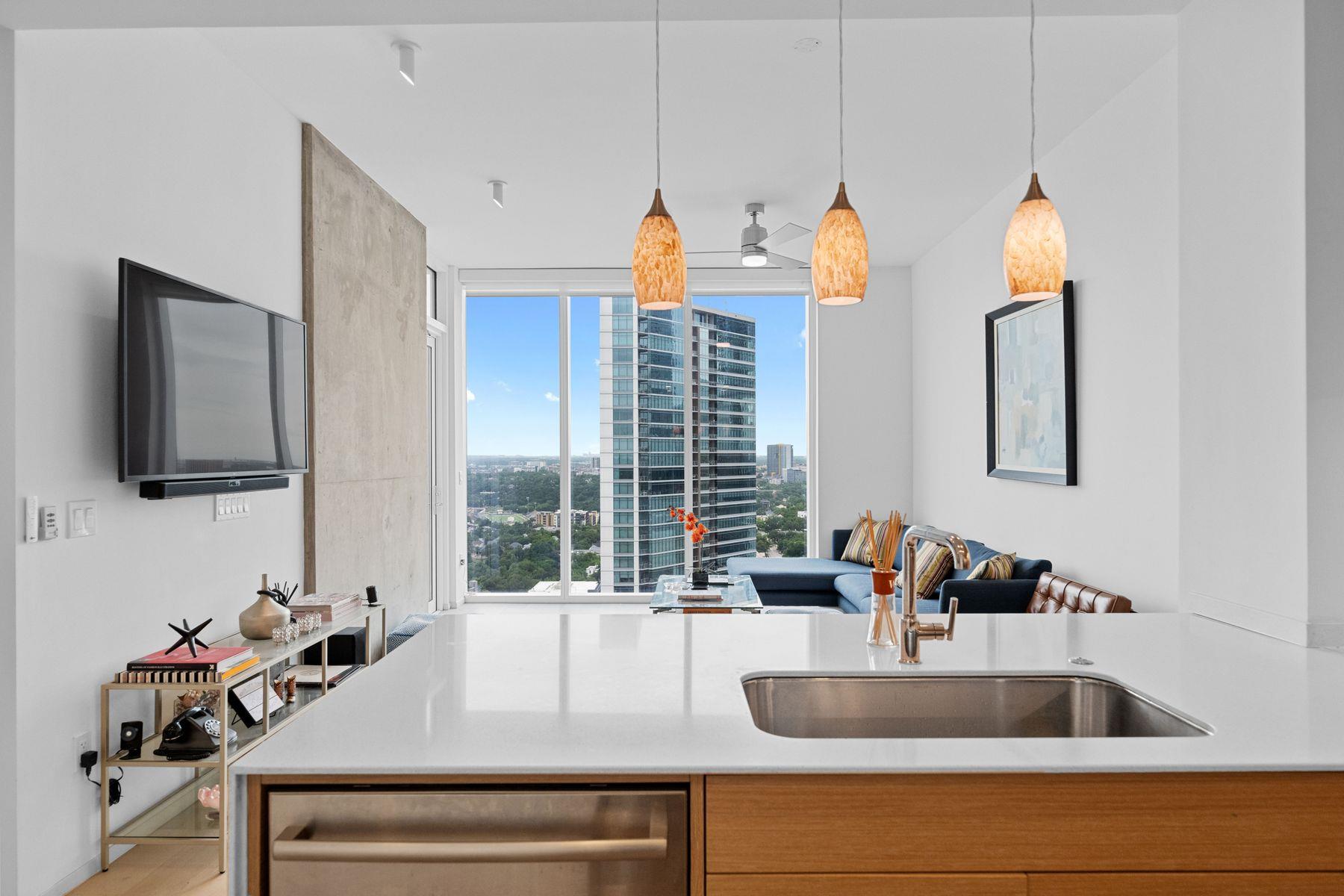 301 West Ave # 2902, Austin, TX 78701