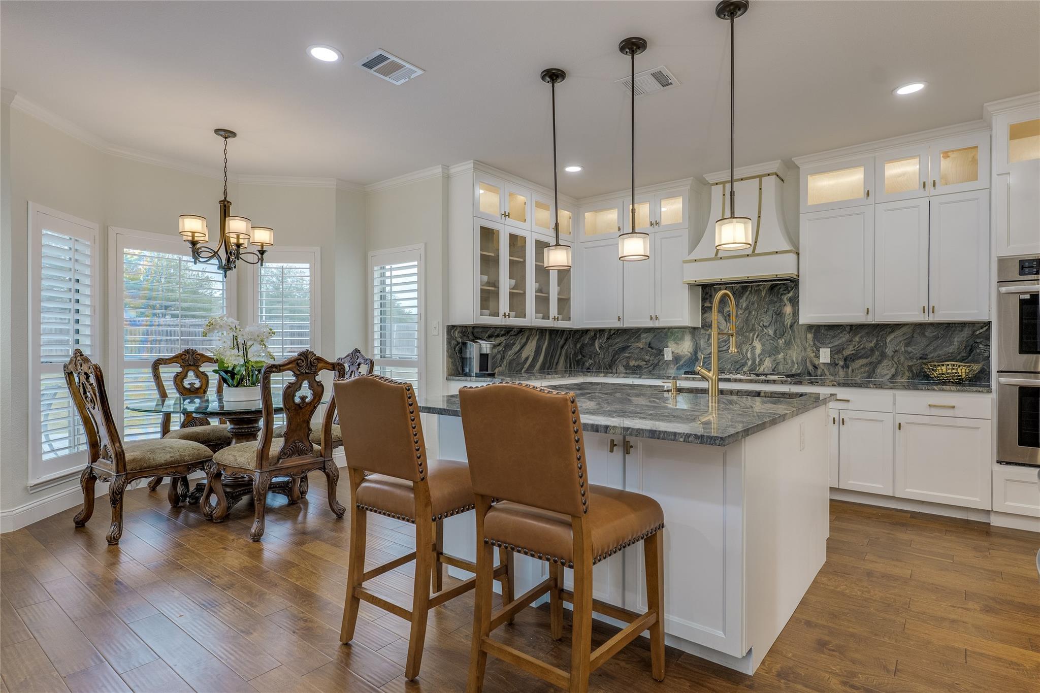 6702 Carisbrooke Ln, Austin, TX 78754