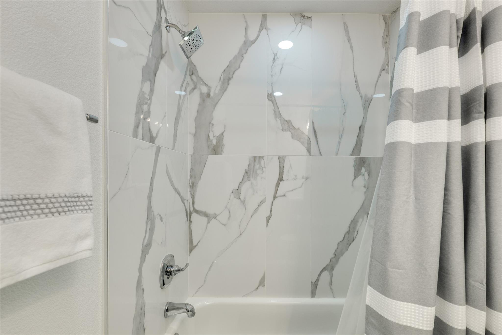 6702 Carisbrooke Ln, Austin, TX 78754