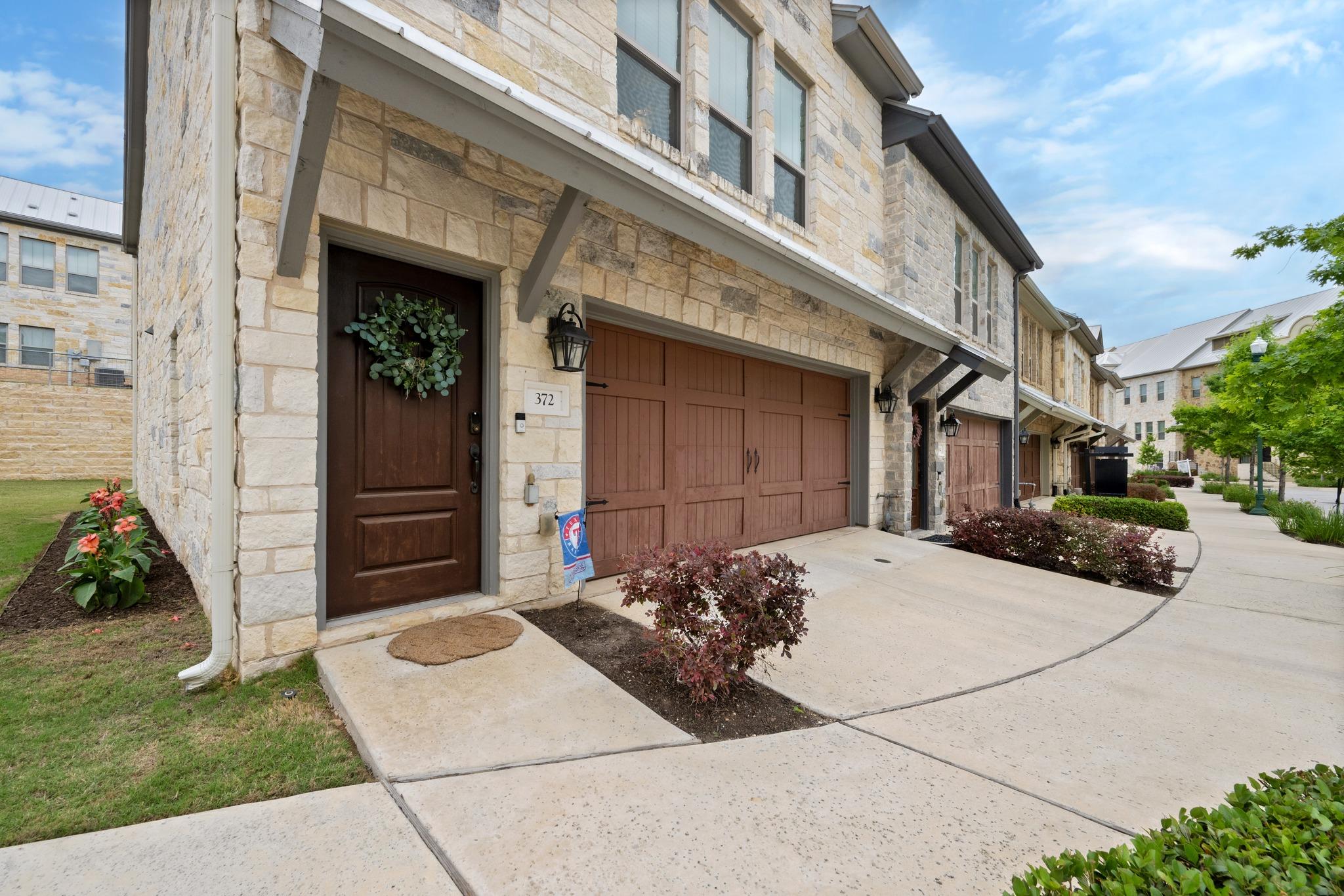 372 Adams St, Georgetown, TX 78628