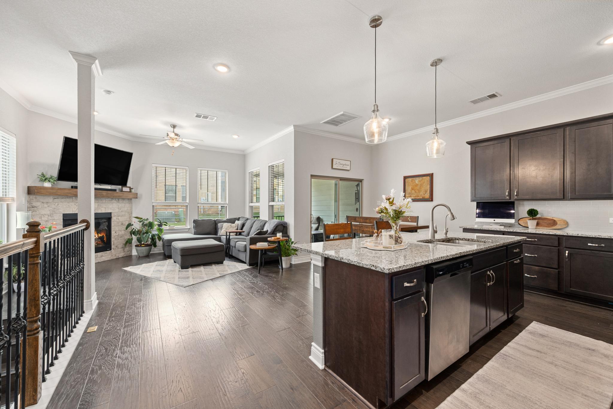 372 Adams St, Georgetown, TX 78628