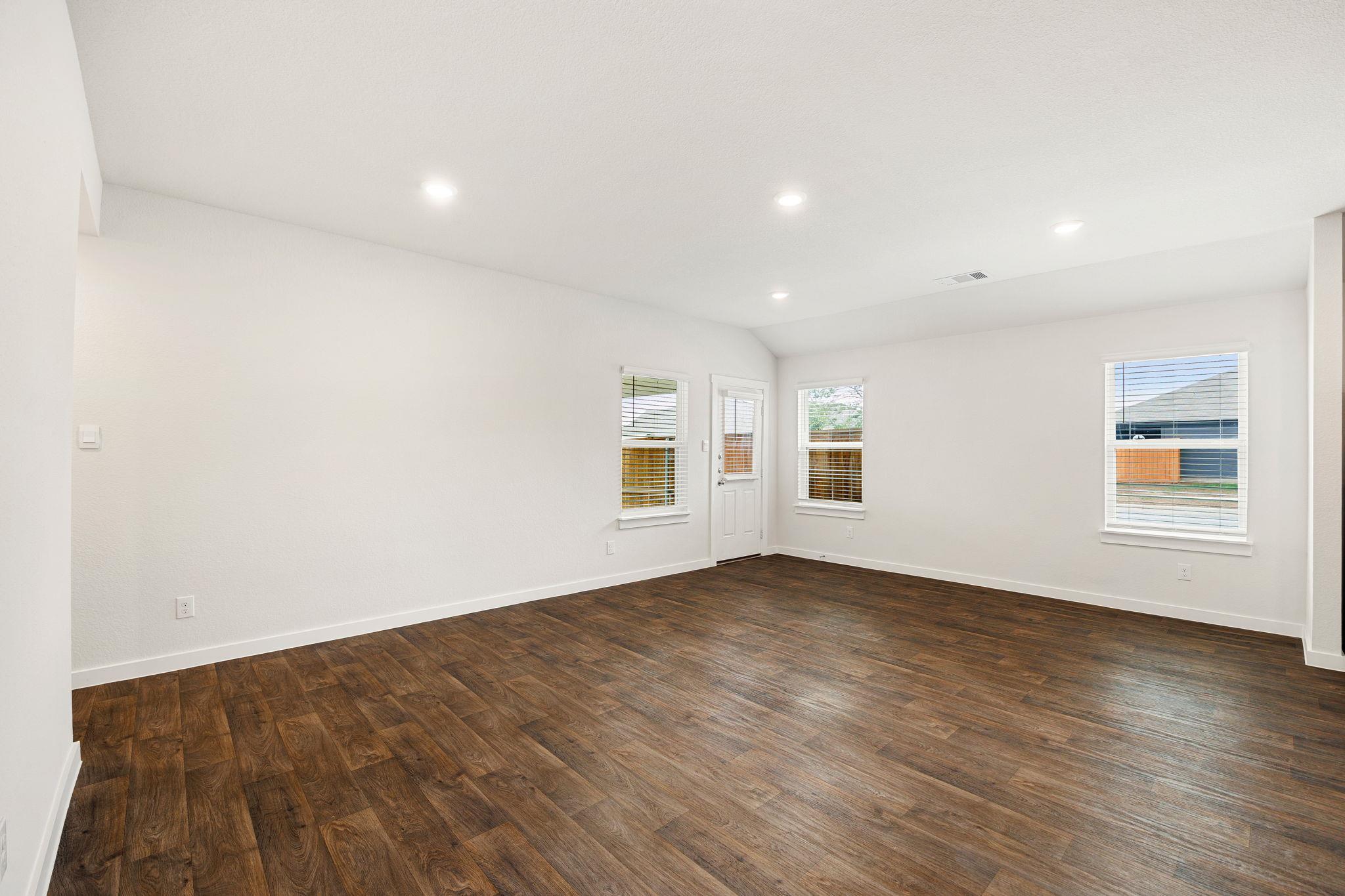 345 Merriman Rd, San Marcos, TX 78666