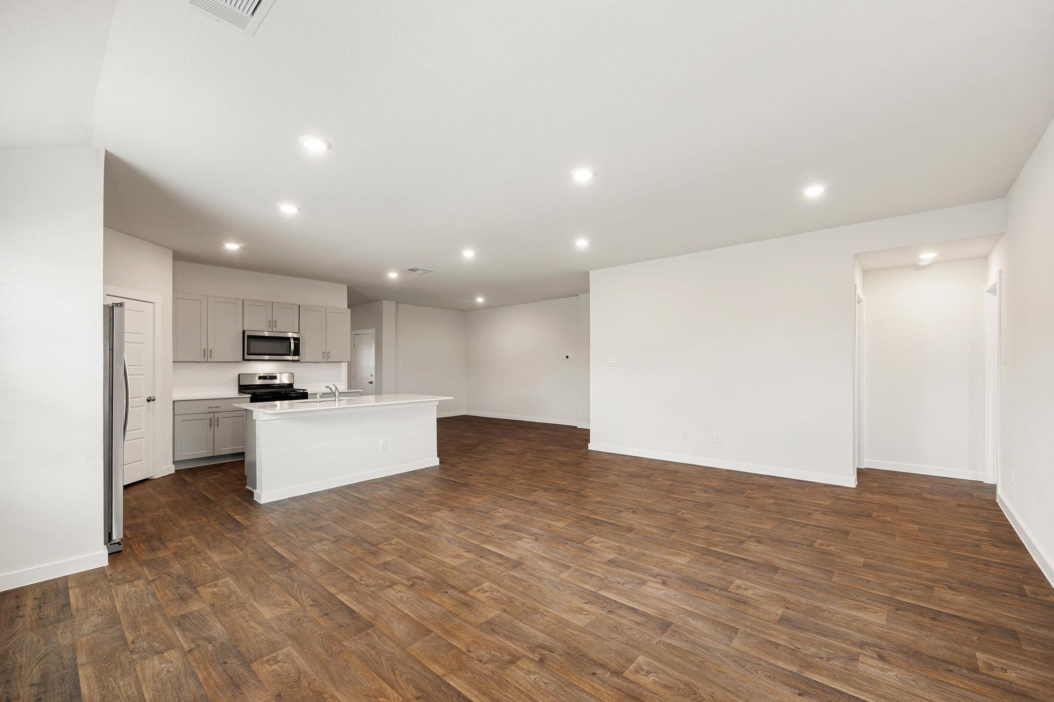 345 Merriman Rd, San Marcos, TX 78666