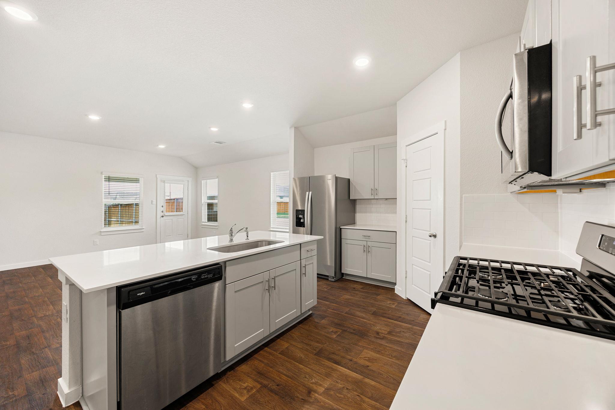 345 Merriman Rd, San Marcos, TX 78666