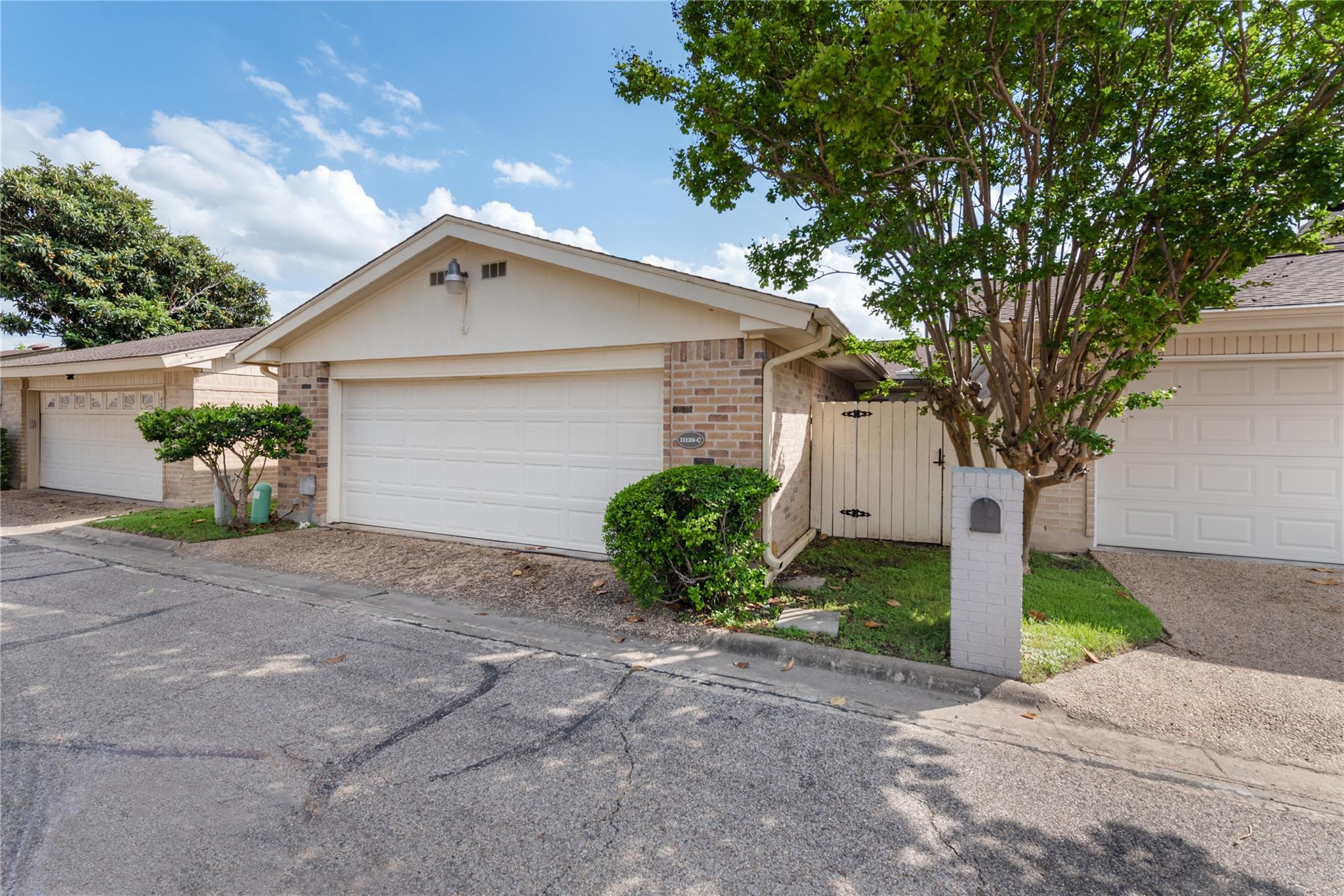 11129 Pinehurst Dr # C, Austin, TX 78747