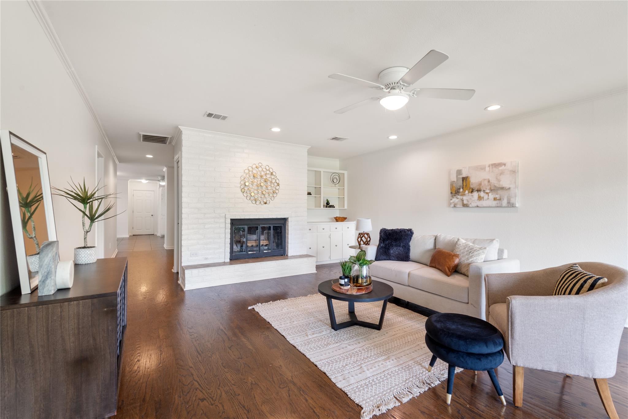 11129 Pinehurst Dr # C, Austin, TX 78747