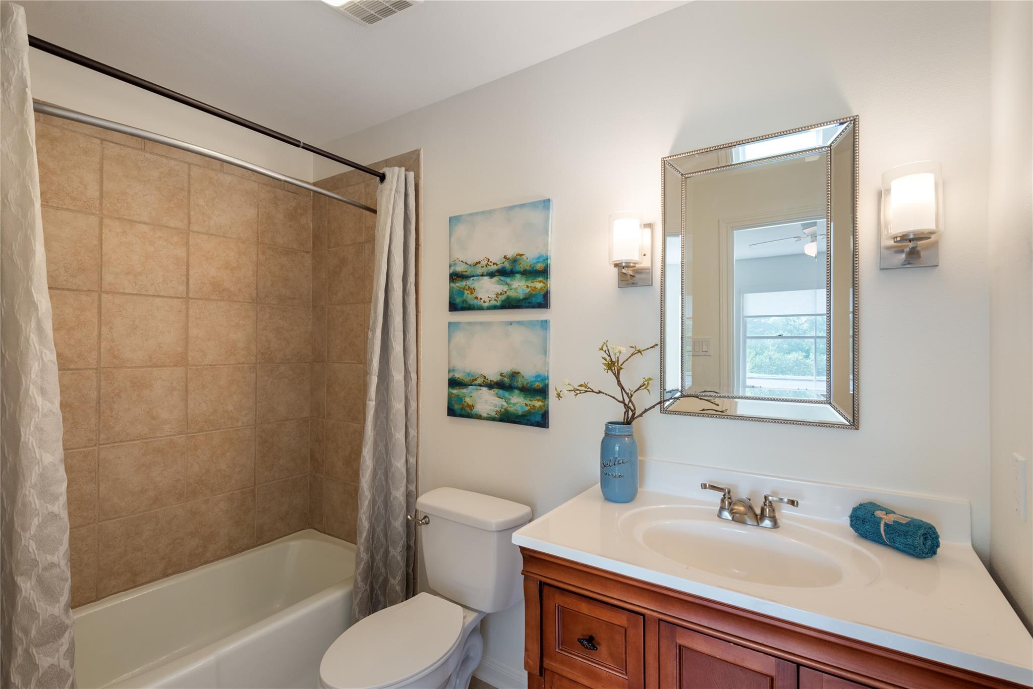 11129 Pinehurst Dr # C, Austin, TX 78747