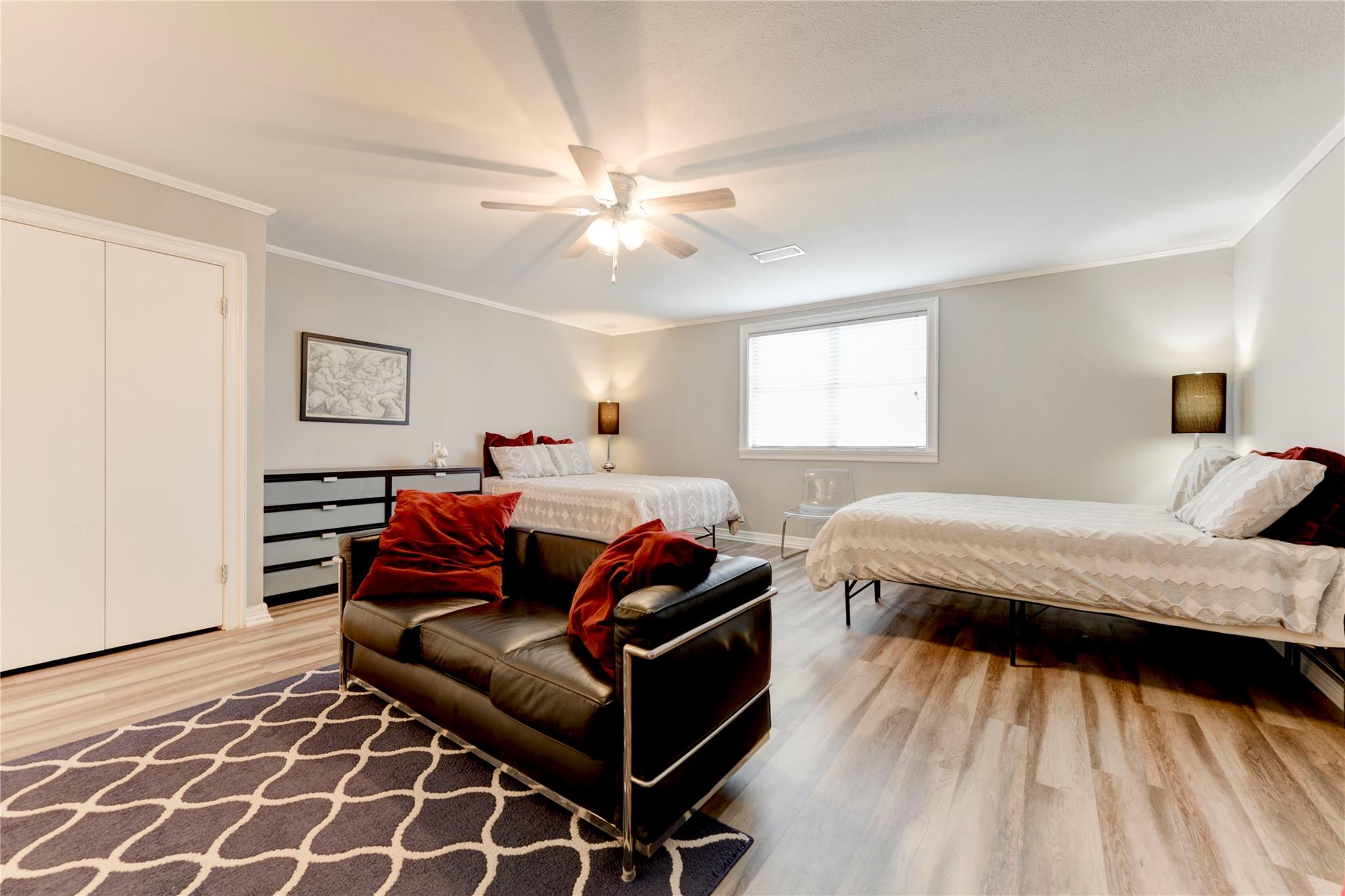 1303 Newfield Ln, Austin, TX 78703