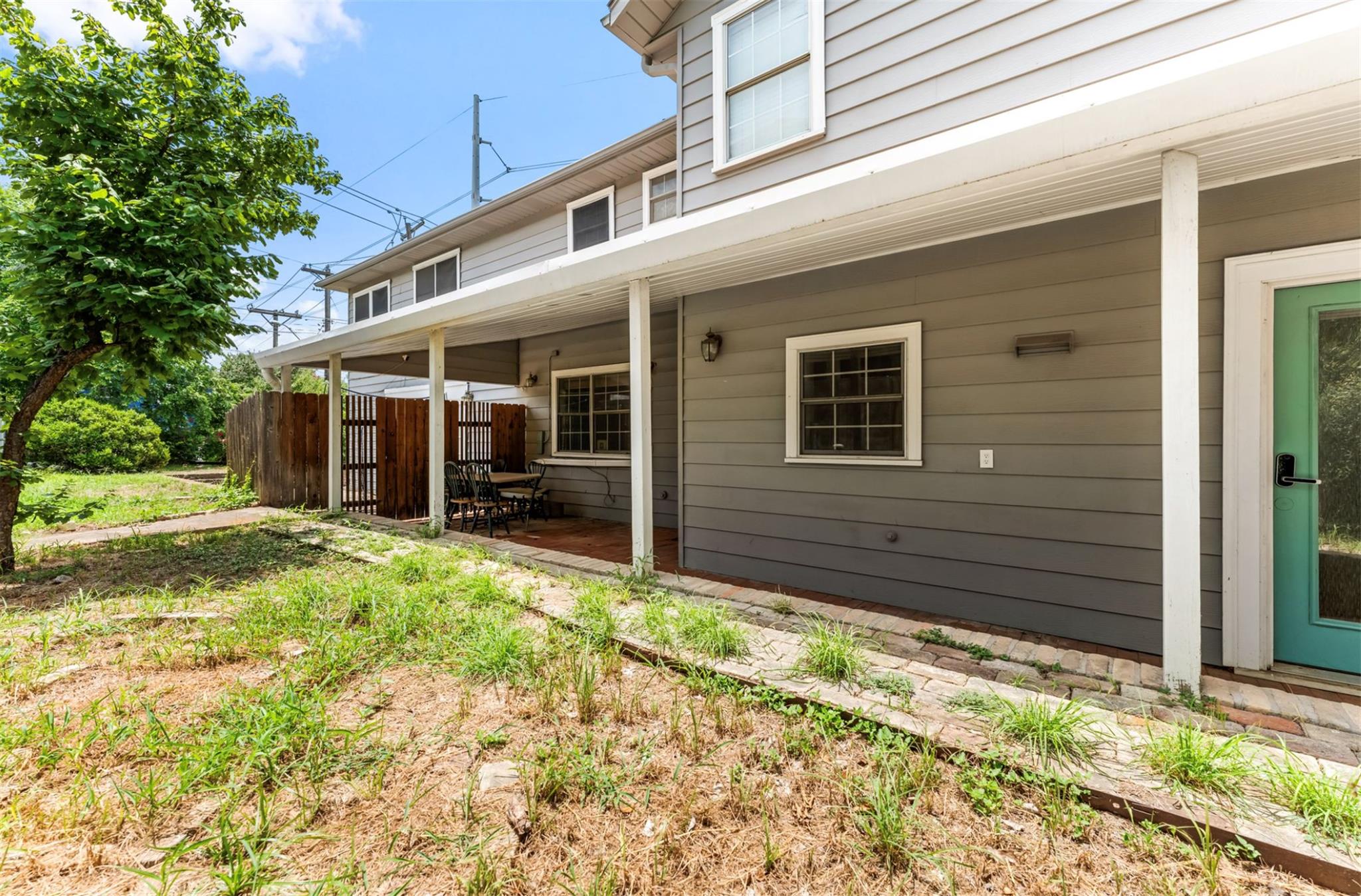 1303 Newfield Ln, Austin, TX 78703