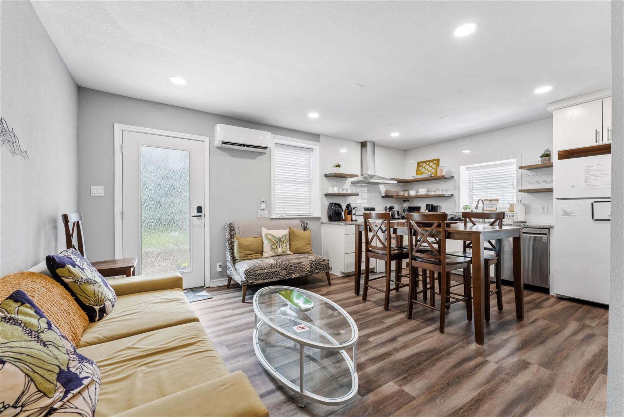 1303 Newfield Ln, Austin, TX 78703