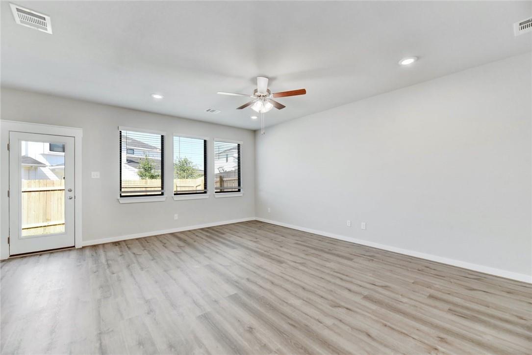 252-B Fieldwood Dr, Buda, TX 78610