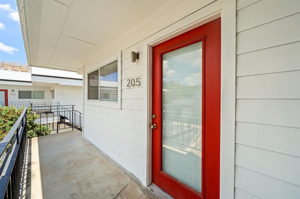 1313 E 52nd St # 105, Austin, TX 78723