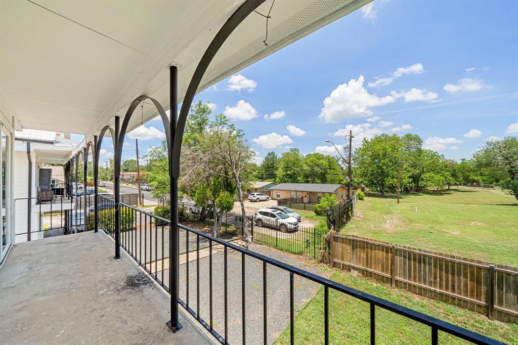 1313 E 52nd St # 105, Austin, TX 78723