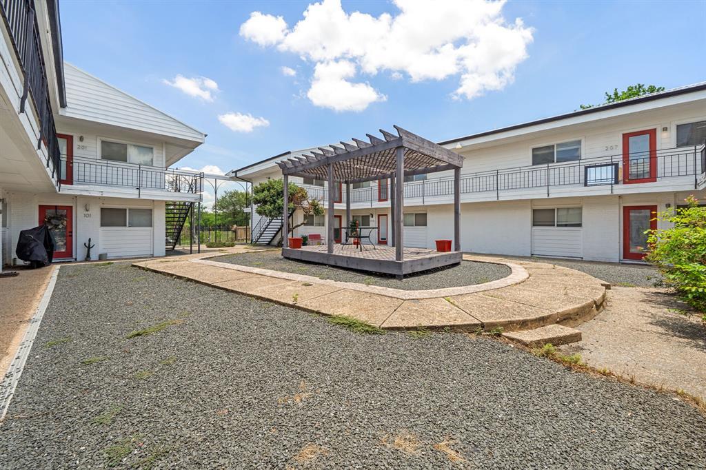 1313 E 52nd St # 105, Austin, TX 78723