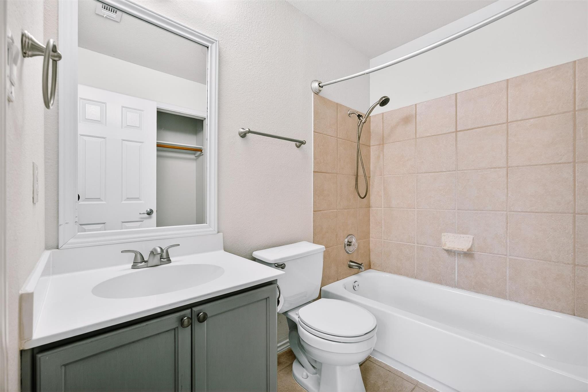 2632 Century Park Blvd # 41, Austin, TX 78727