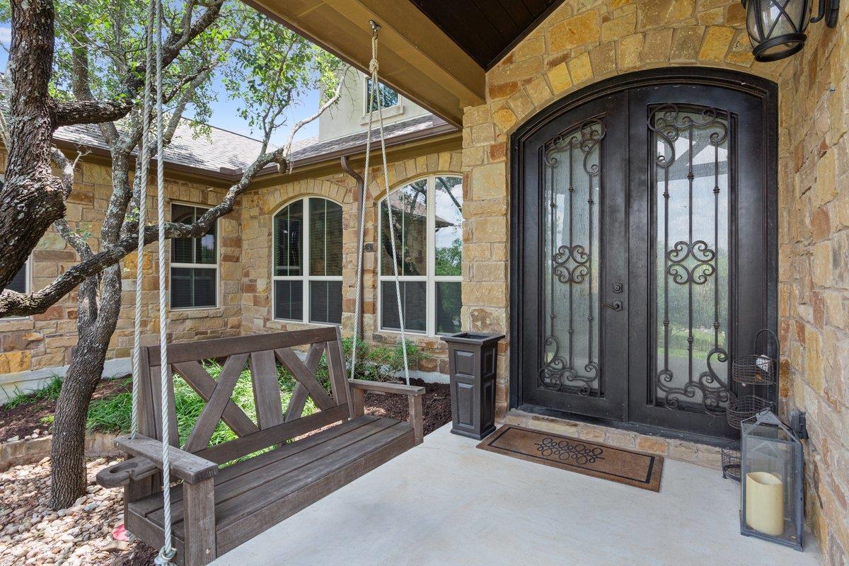 320 Ridge View Dr, Georgetown, TX 78628