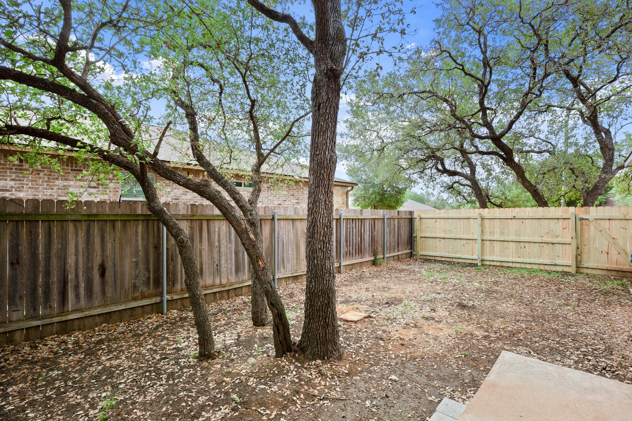 3801 Foust Trl # B, Georgetown, TX 78628