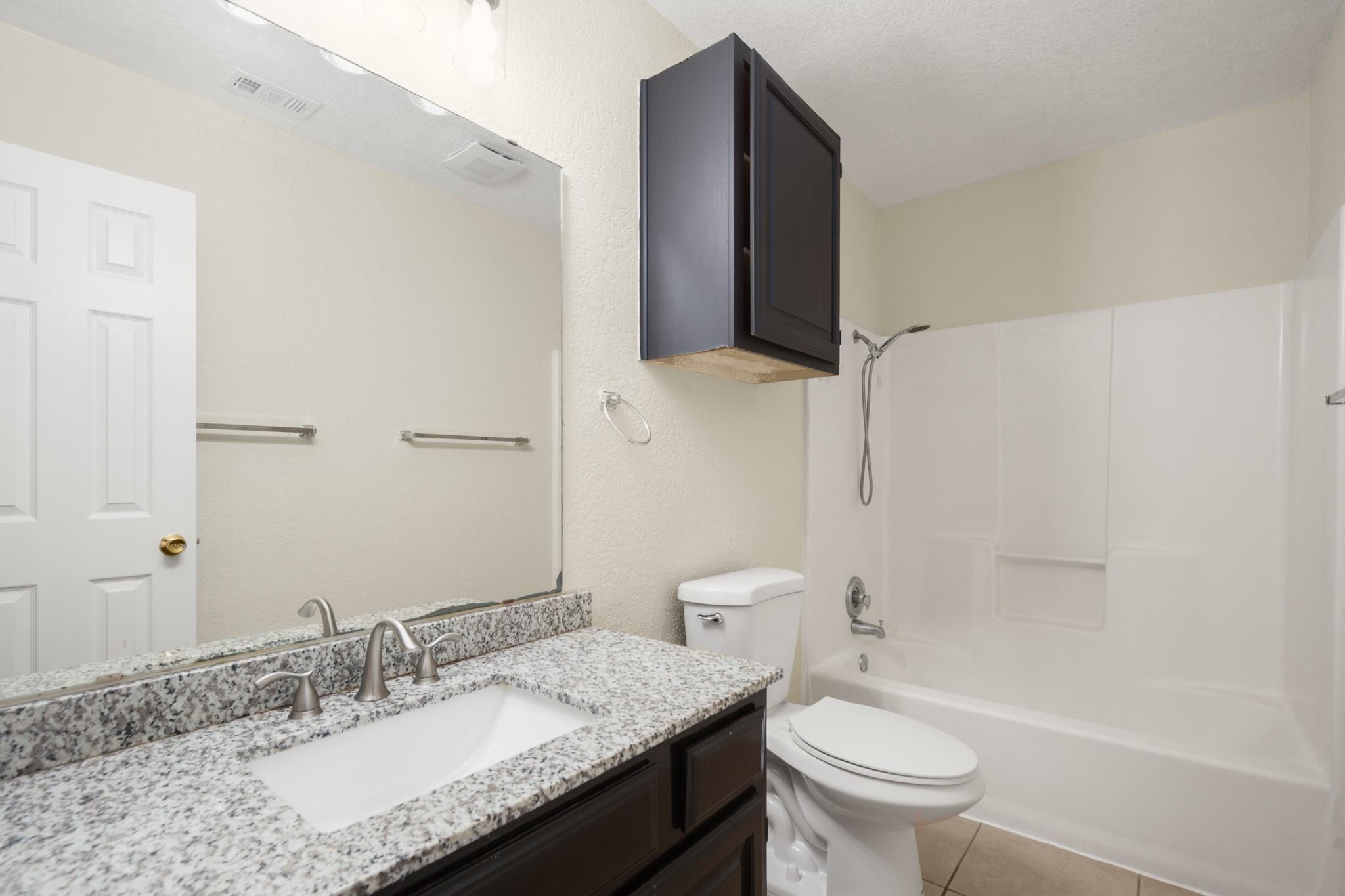 3801 Foust Trl # B, Georgetown, TX 78628