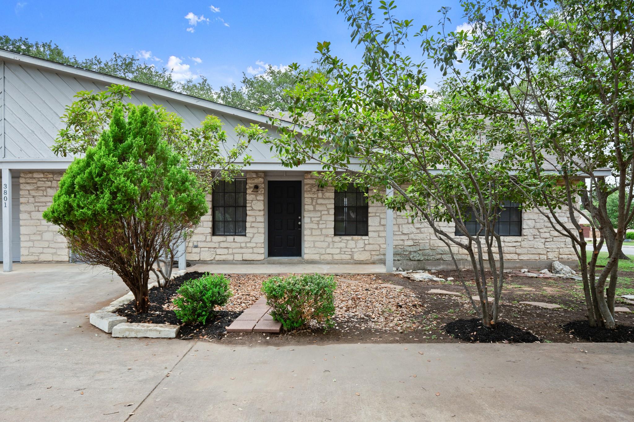 3801 Foust Trl # B, Georgetown, TX 78628