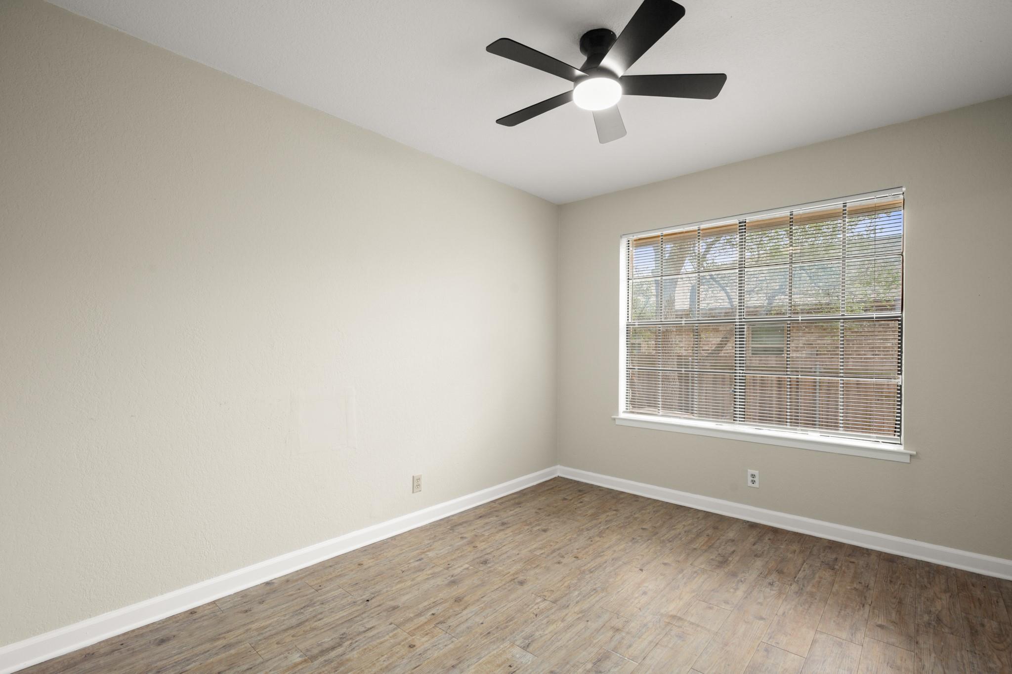 3801 Foust Trl # B, Georgetown, TX 78628