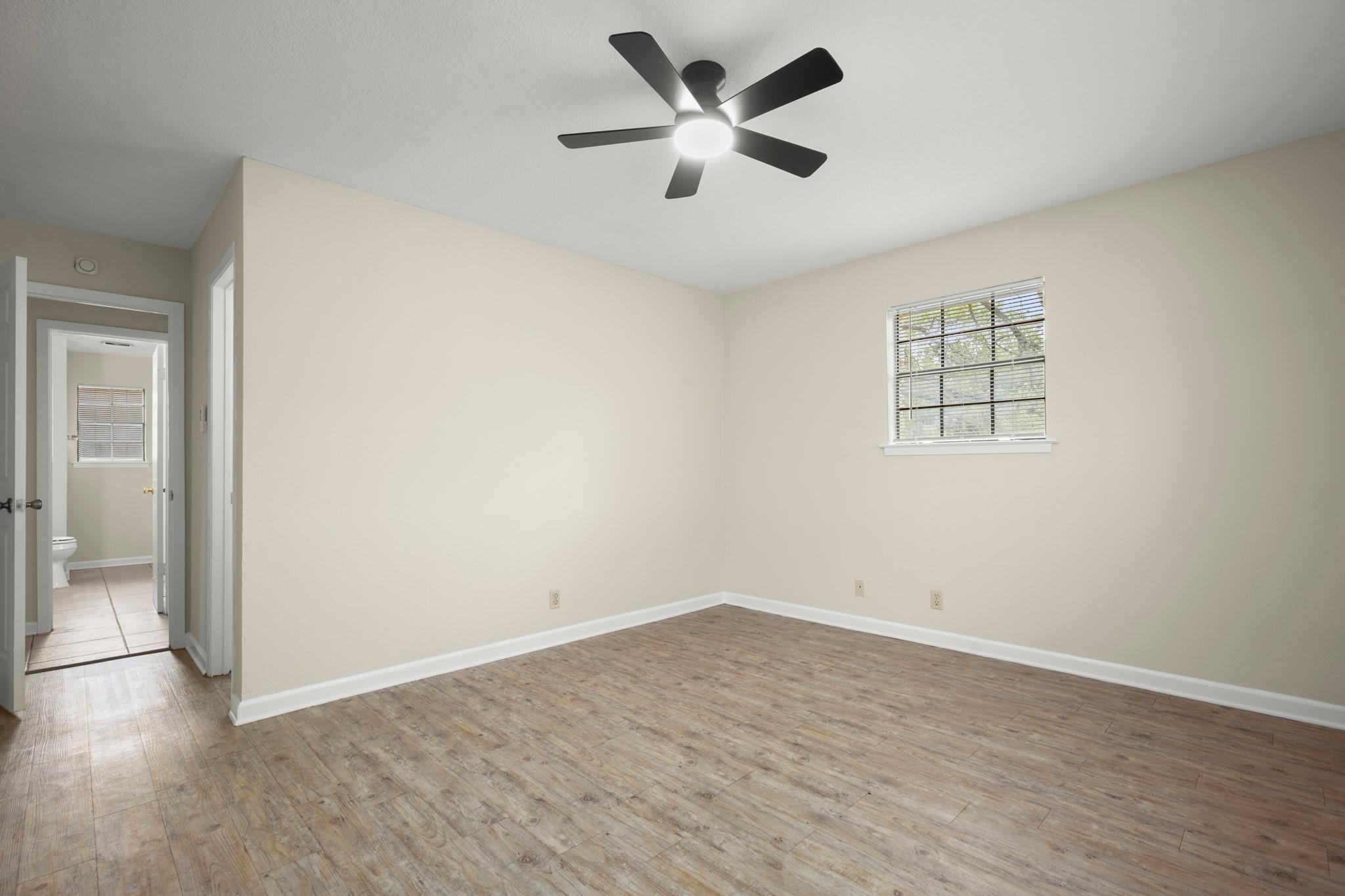 3801 Foust Trl # B, Georgetown, TX 78628