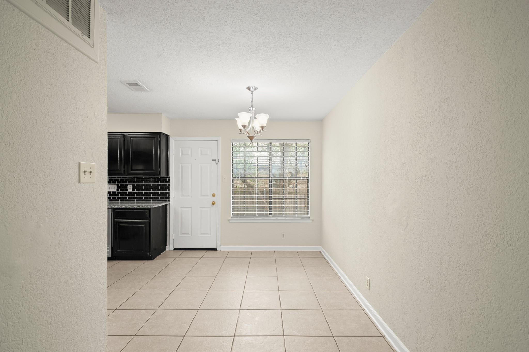 3801 Foust Trl # B, Georgetown, TX 78628