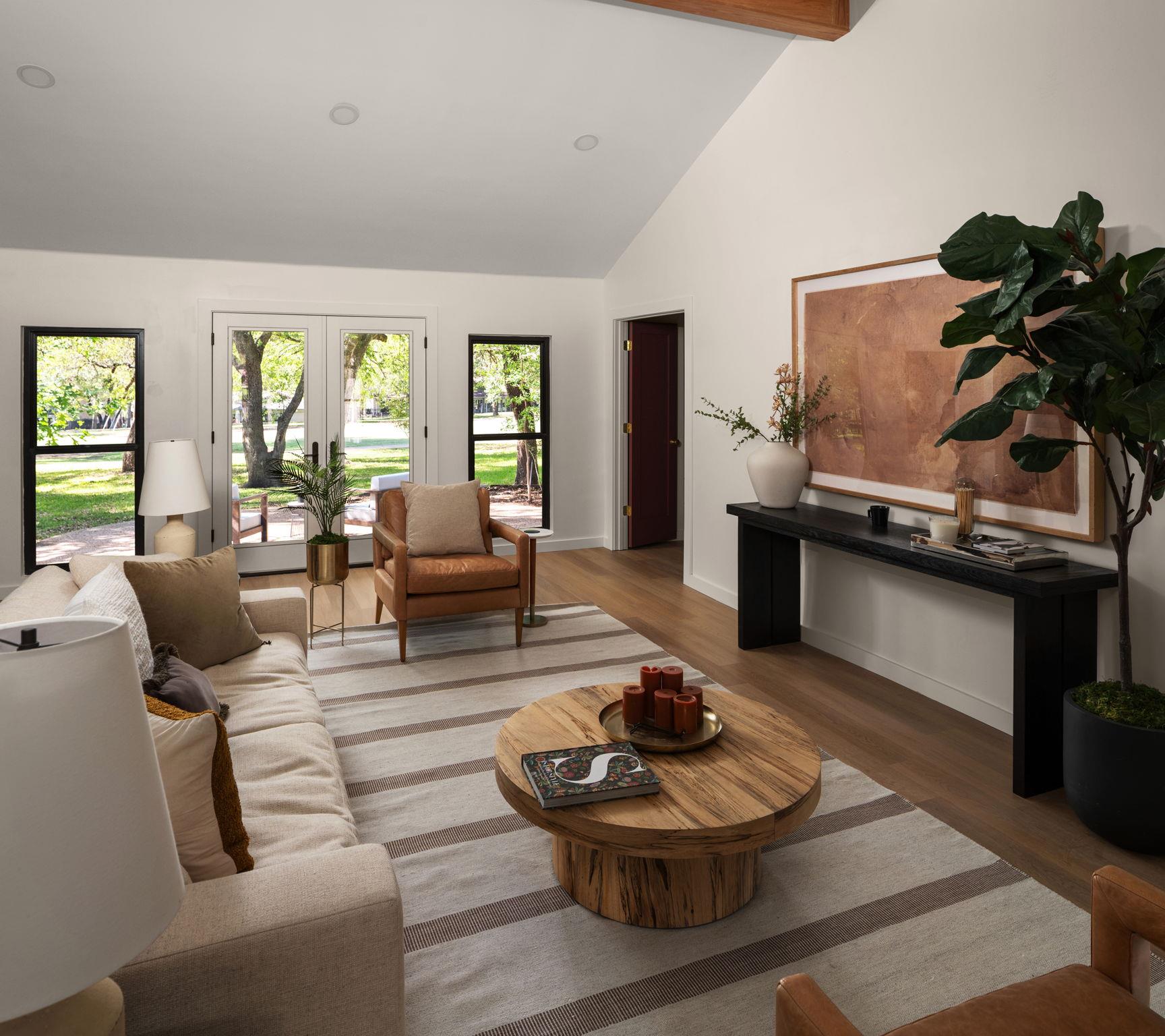 9107 Cedar Crest Dr, Austin, TX 78750