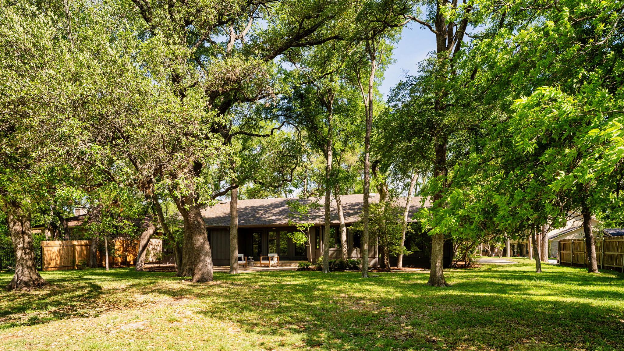 9107 Cedar Crest Dr, Austin, TX 78750