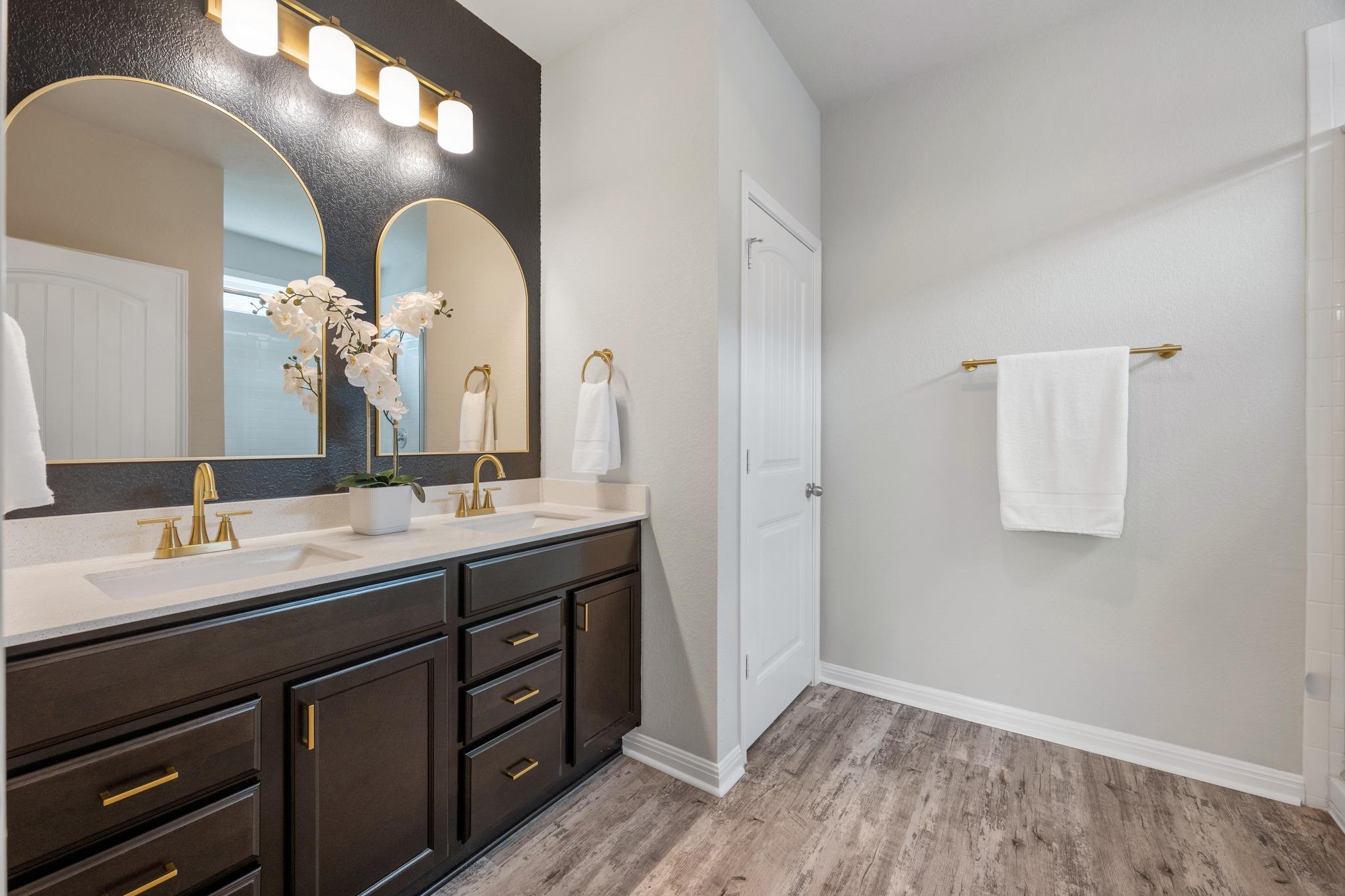 116 Empress Tree Dr, Leander, TX 78641