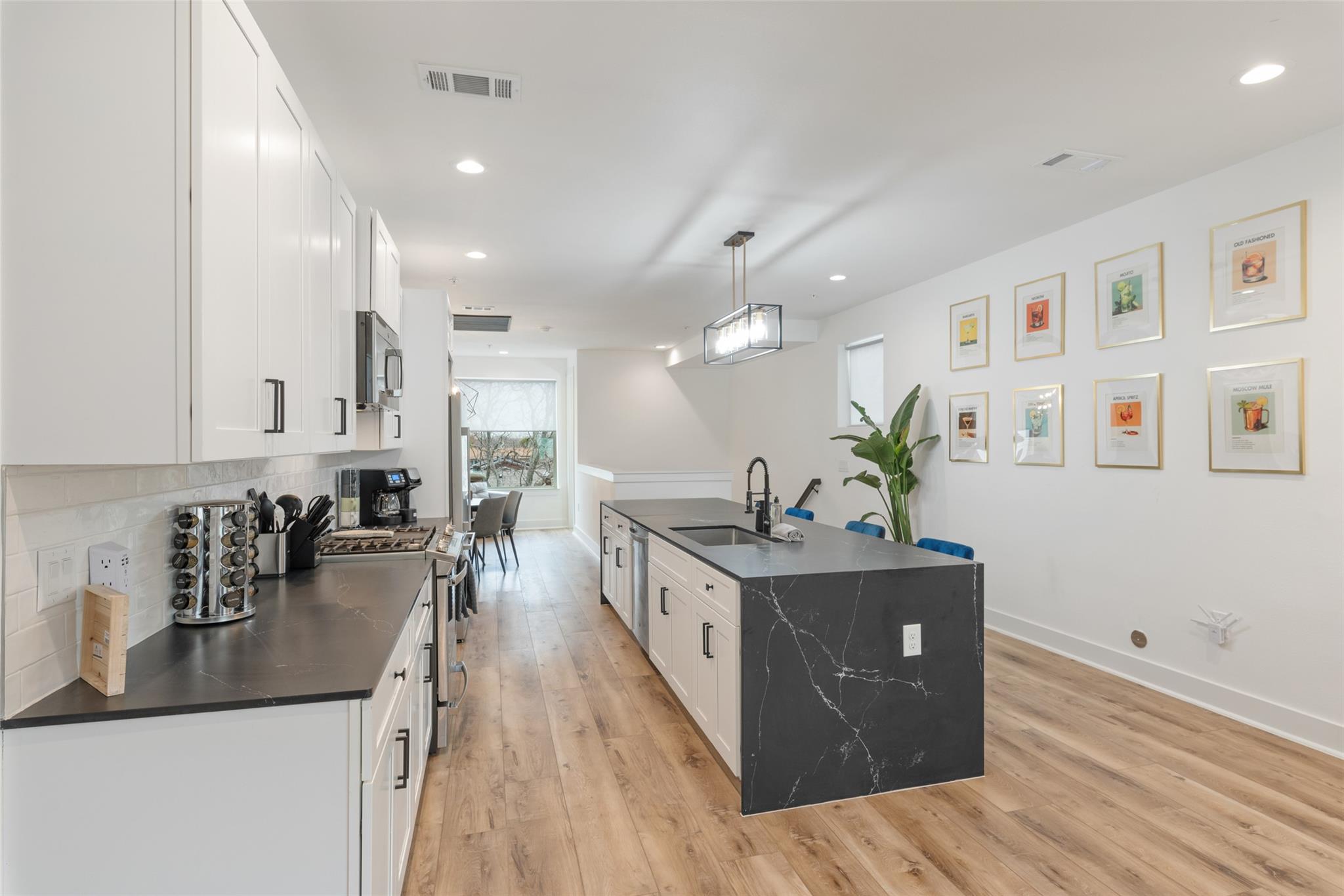 1417 Kramer Ln # 21, Austin, TX 78758