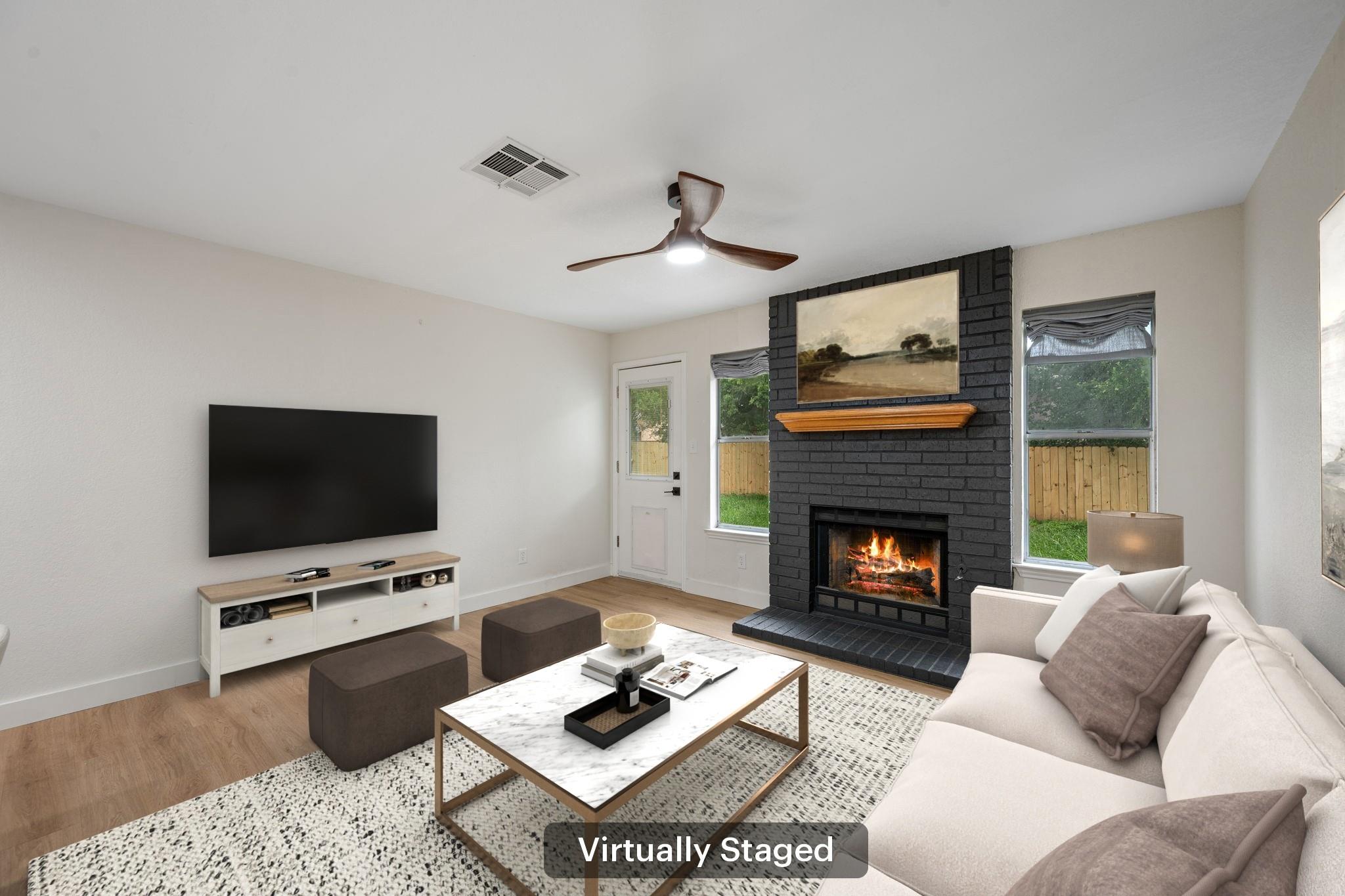 8322 Doe Meadow Dr, Austin, TX 78749