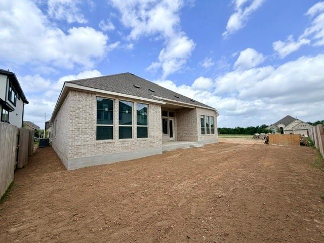 924 Old Garden Rd, Leander, TX 78641