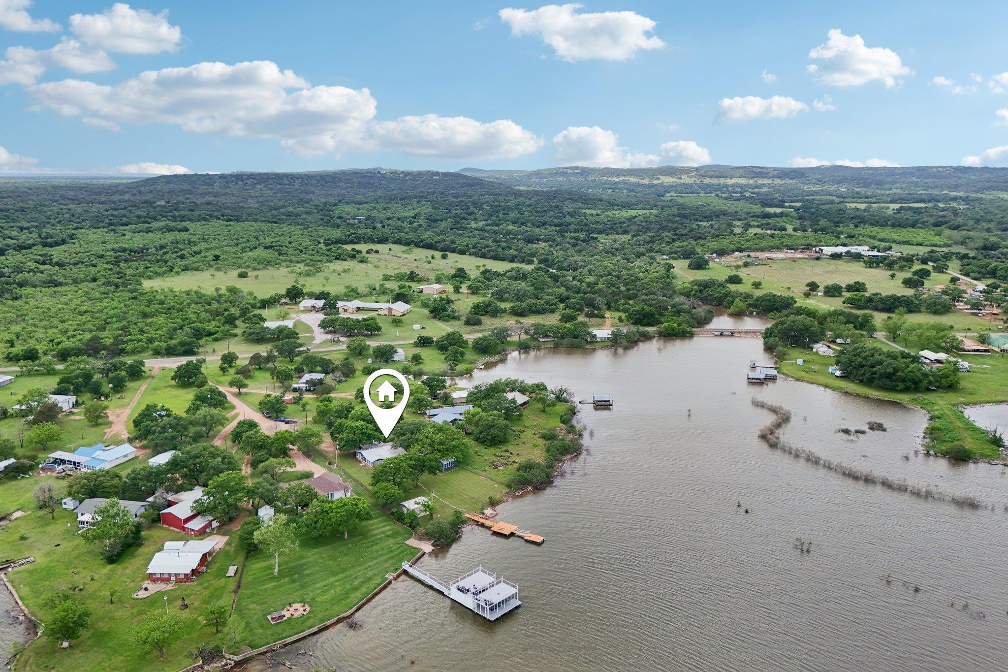 145 Oak Point Dr, Tow, TX 78672