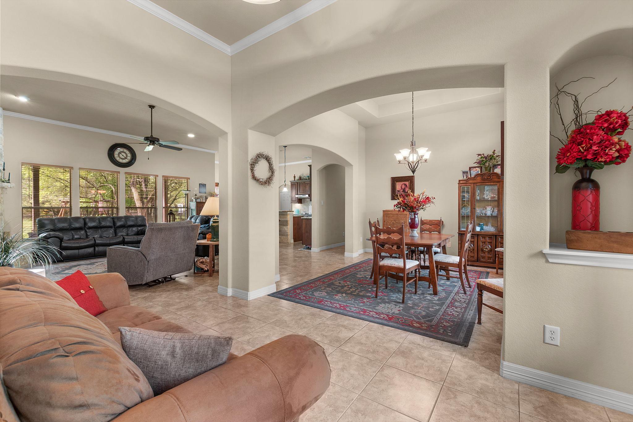 109 Camm Lary Cir, Burnet, TX 78611