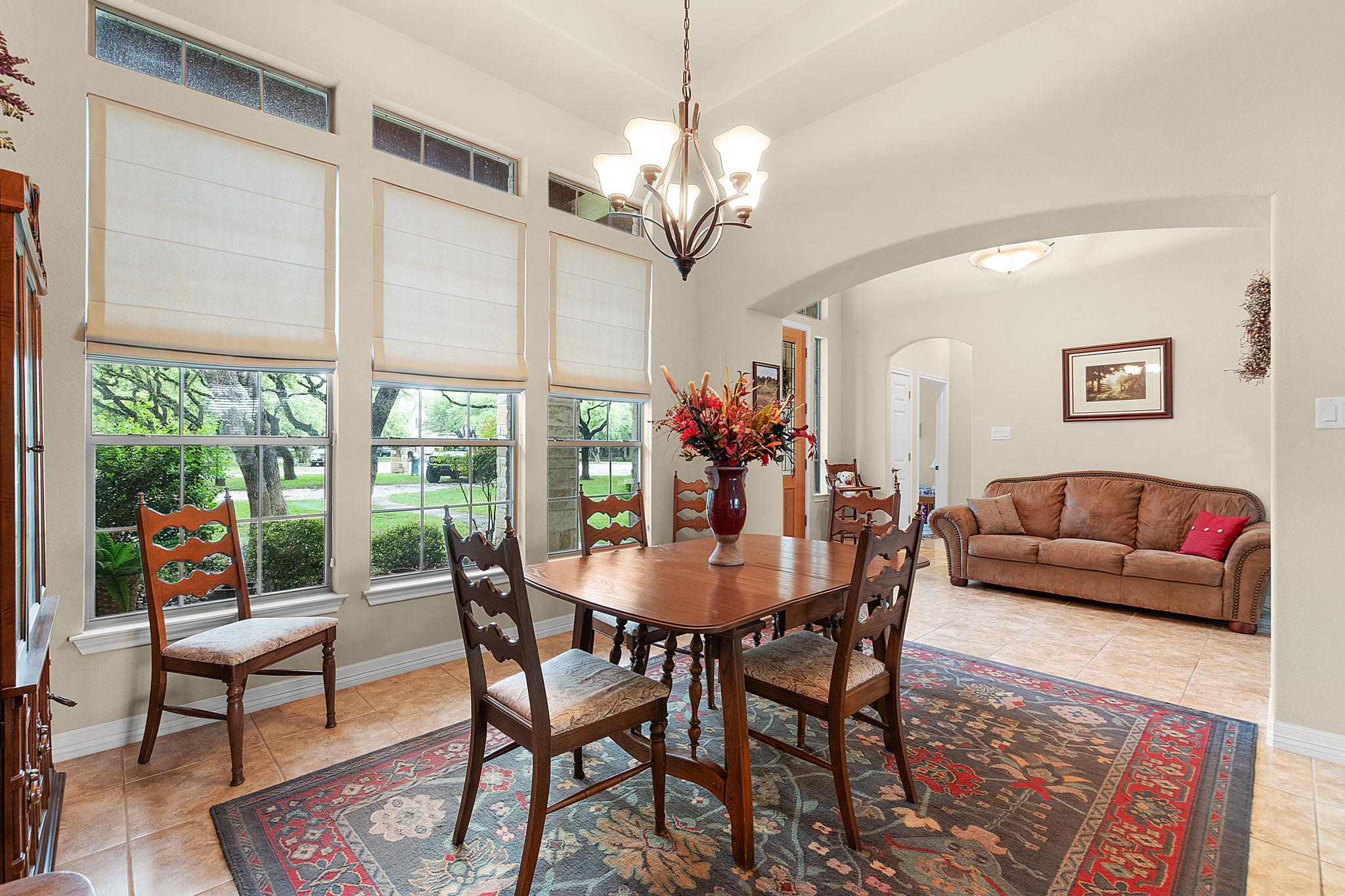 109 Camm Lary Cir, Burnet, TX 78611