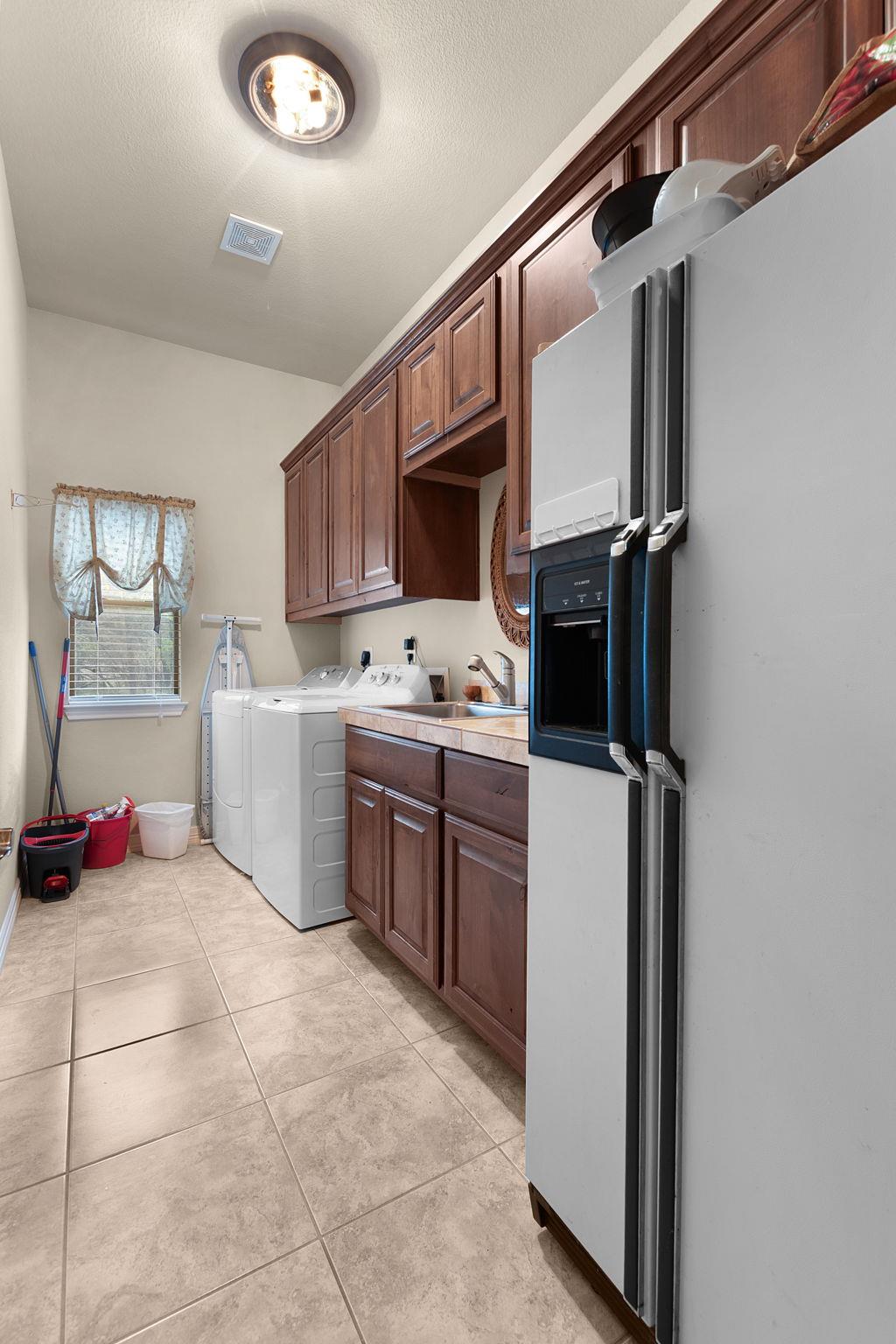 109 Camm Lary Cir, Burnet, TX 78611