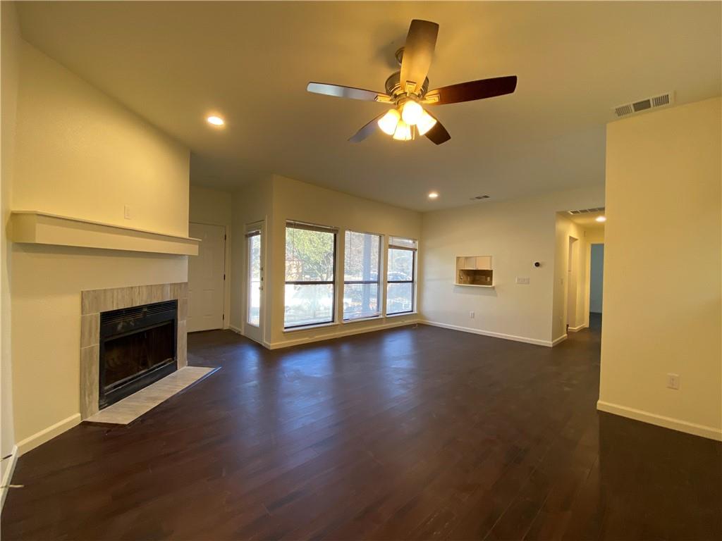 6600 Valleyside Rd # B-6, Austin, TX 78731