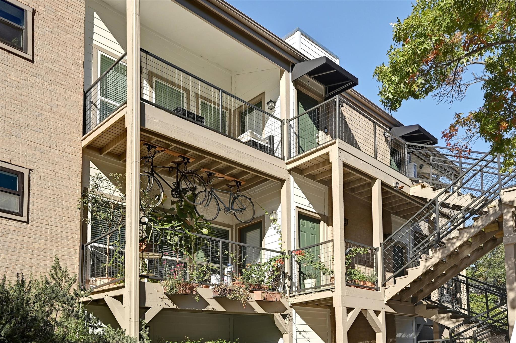 6600 Valleyside Rd # B-6, Austin, TX 78731