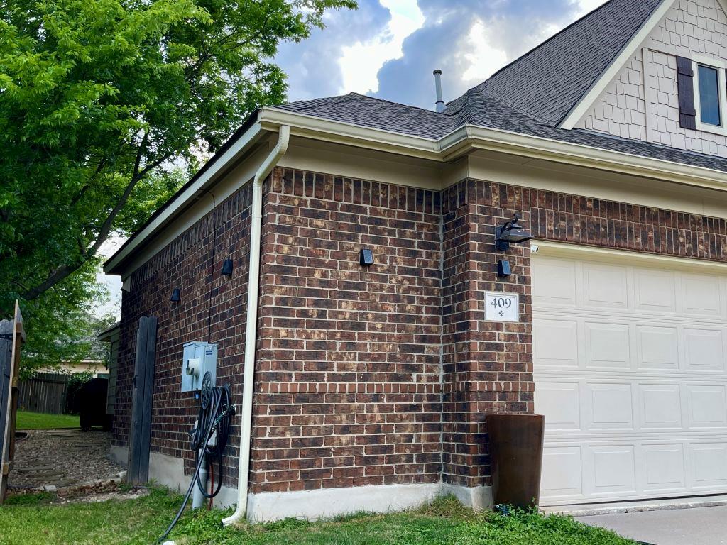 409 Chaparral Dr, Leander, TX 78641