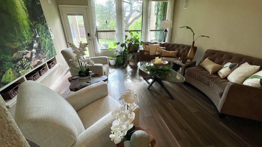 409 Chaparral Dr, Leander, TX 78641