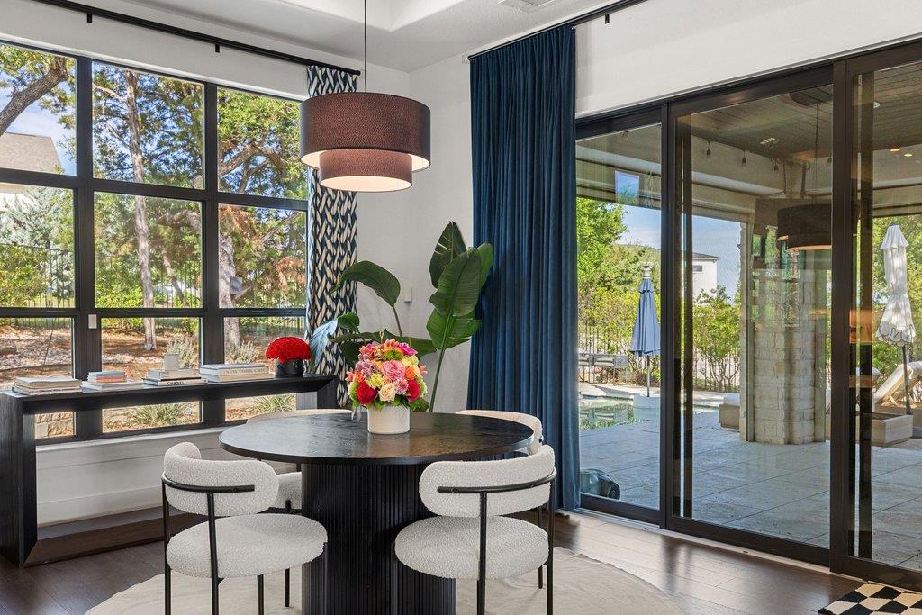 211 Ringtail Stream Dr, Austin, TX 78738