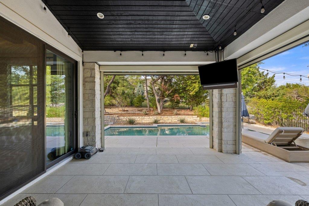 211 Ringtail Stream Dr, Austin, TX 78738