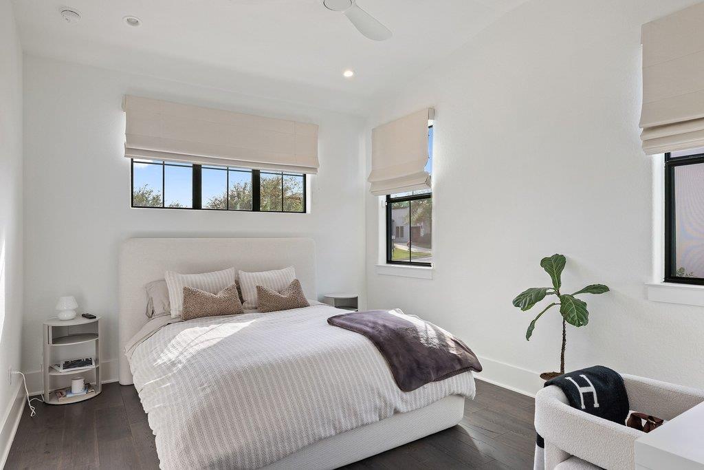 211 Ringtail Stream Dr, Austin, TX 78738