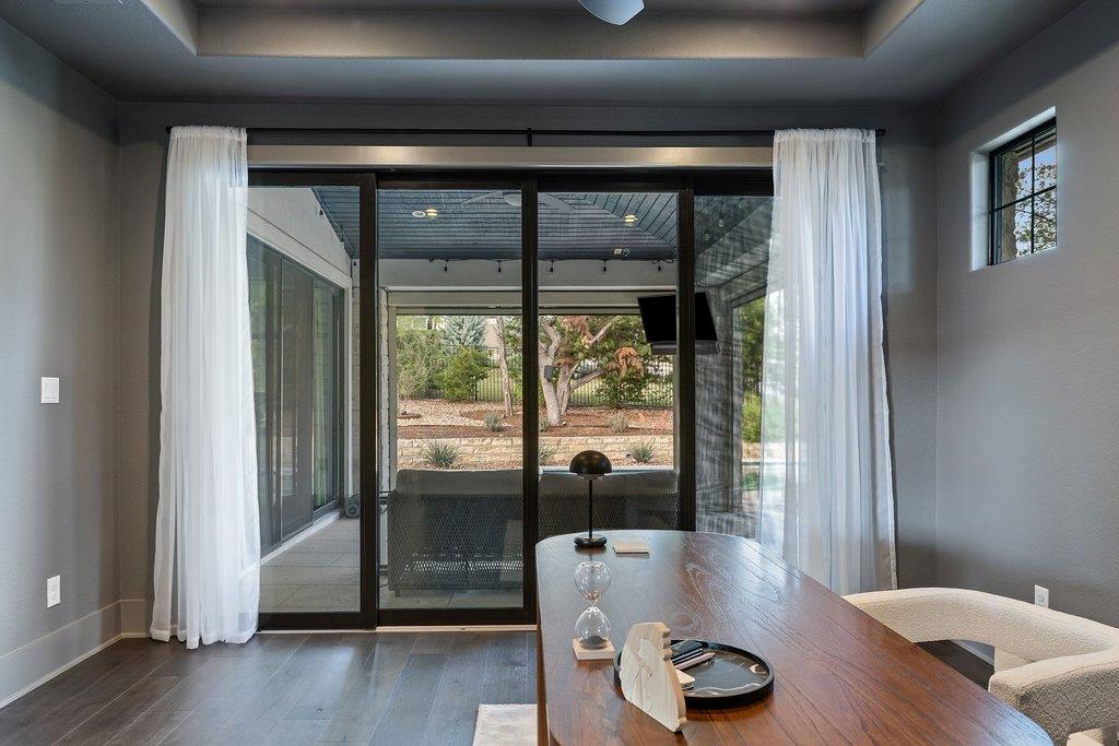 211 Ringtail Stream Dr, Austin, TX 78738