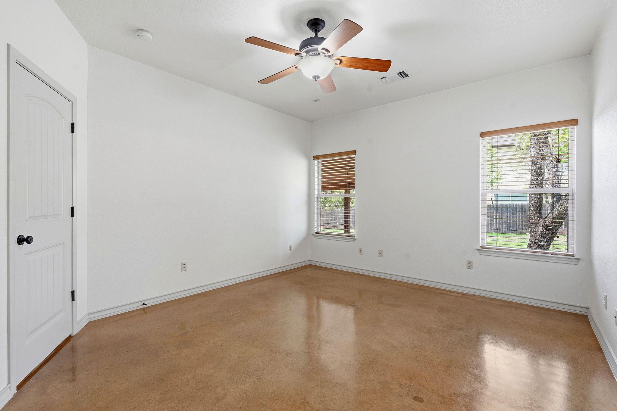 10215 Twin Lake Loop, Dripping Springs, TX 78620