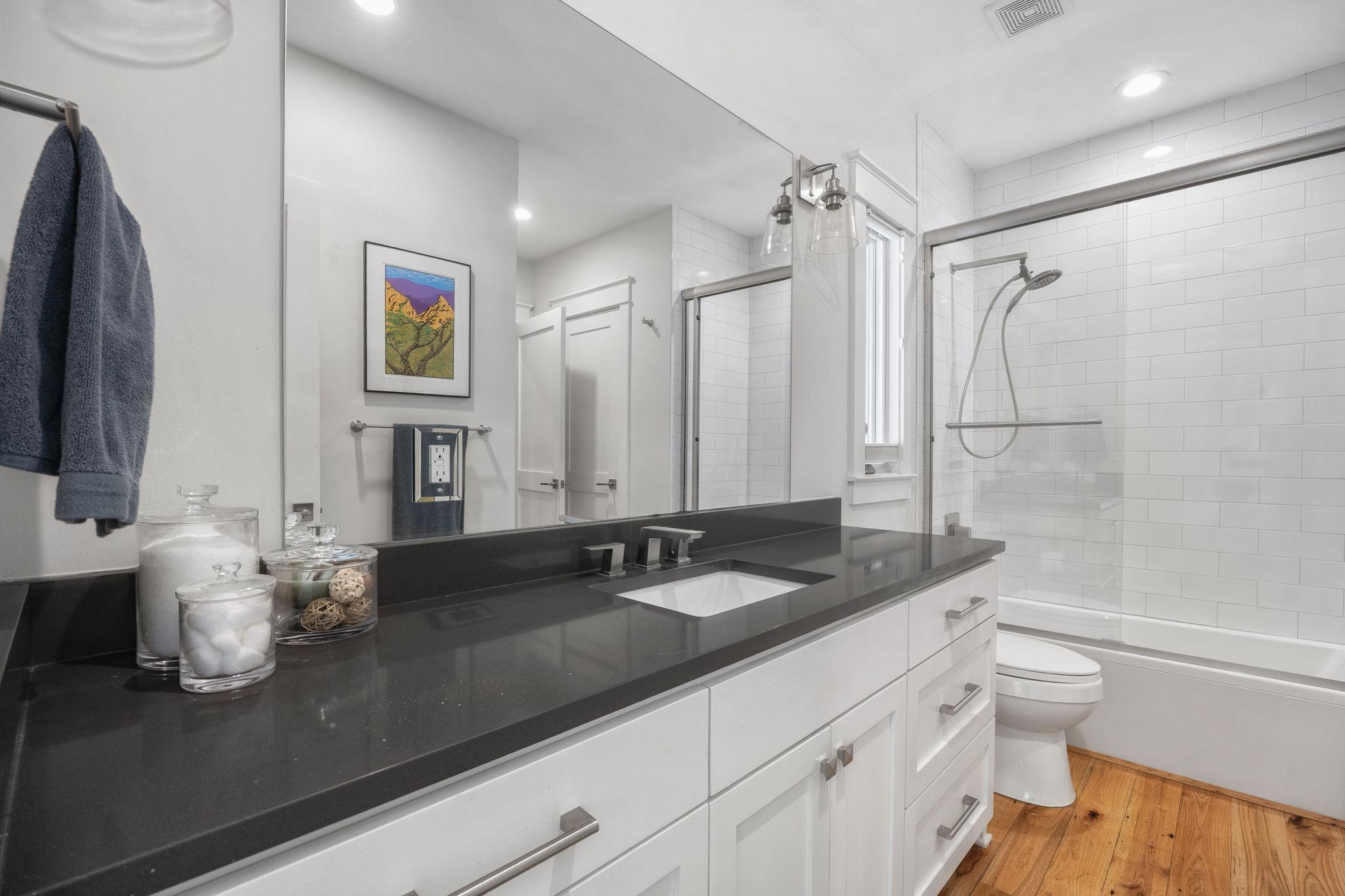 606 E 42nd St, Austin, TX 78751