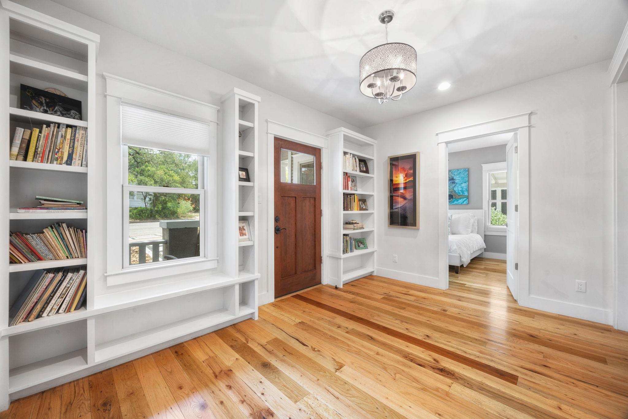 606 E 42nd St, Austin, TX 78751