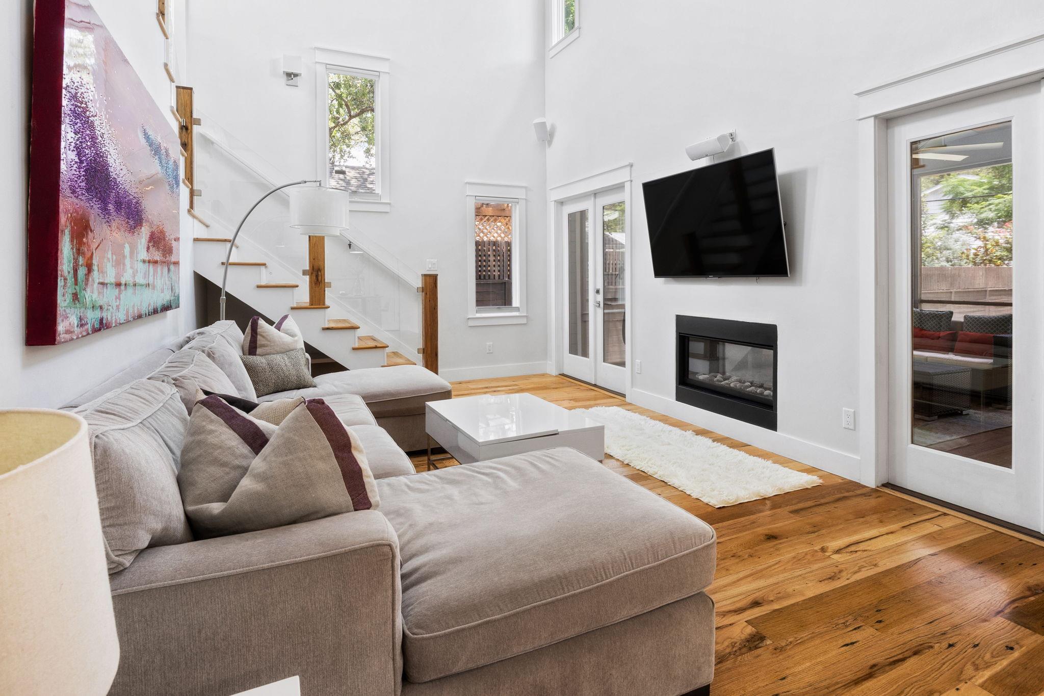 606 E 42nd St, Austin, TX 78751