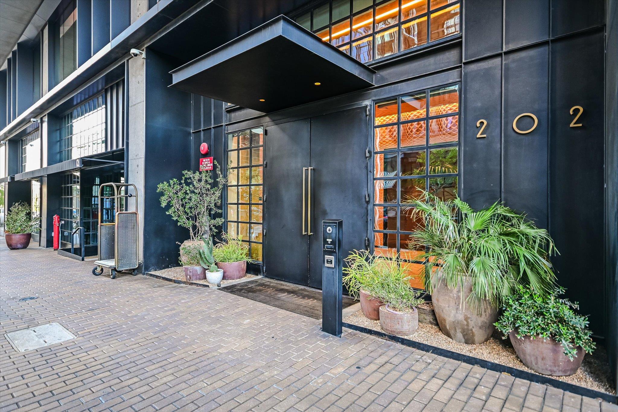 202 Nueces St # 1501, Austin, TX 78701